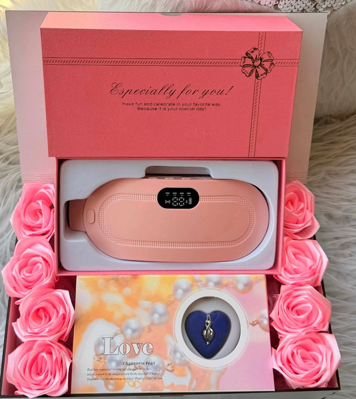 پک هدیه مراقبتی زنانه و دخترانه Lady Comfor pink/ماساژور و گرمکننده به همراه مروارید عشق و باکس گل